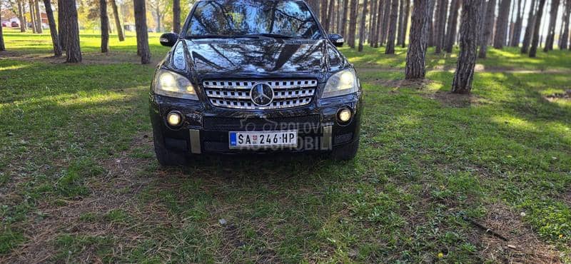 Mercedes Benz ML 320 AMG 4MATIC
