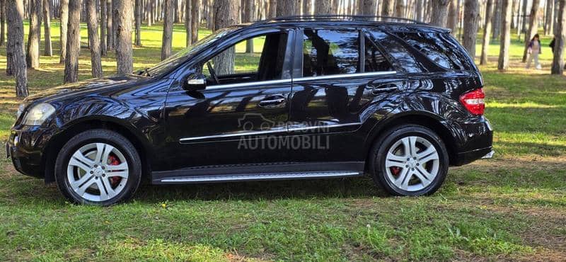 Mercedes Benz ML 320 AMG 4MATIC