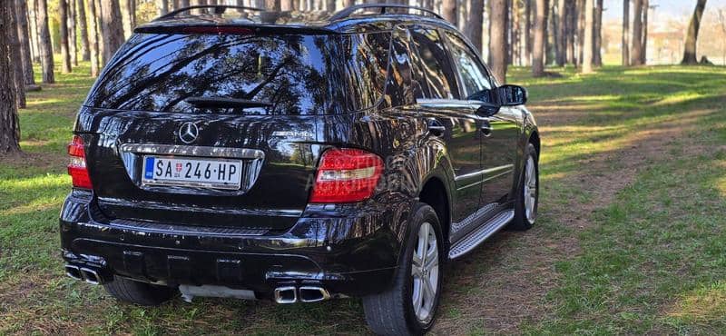 Mercedes Benz ML 320 AMG 4MATIC
