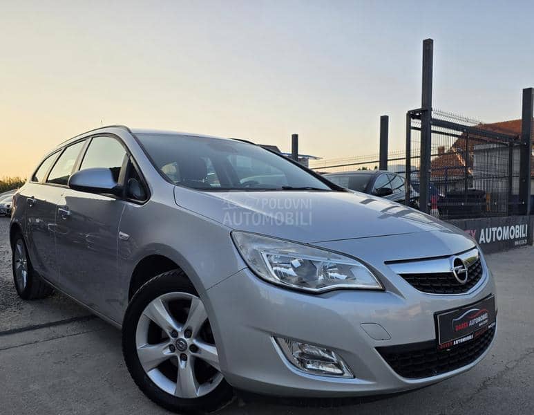 Opel Astra J 1.7 CDTI