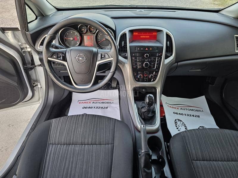 Opel Astra J 1.7 CDTI