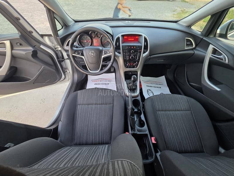 Opel Astra J 1.7 CDTI