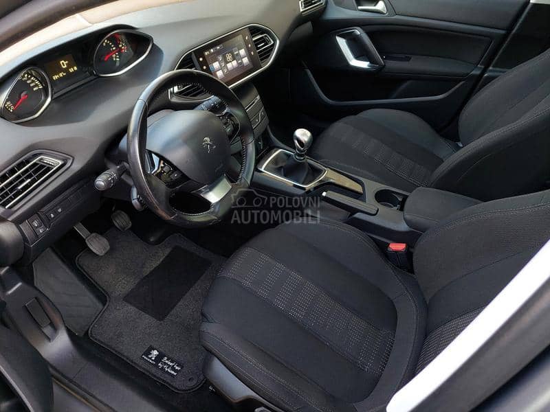 Peugeot 308 1.6 LED/KAM/PANO