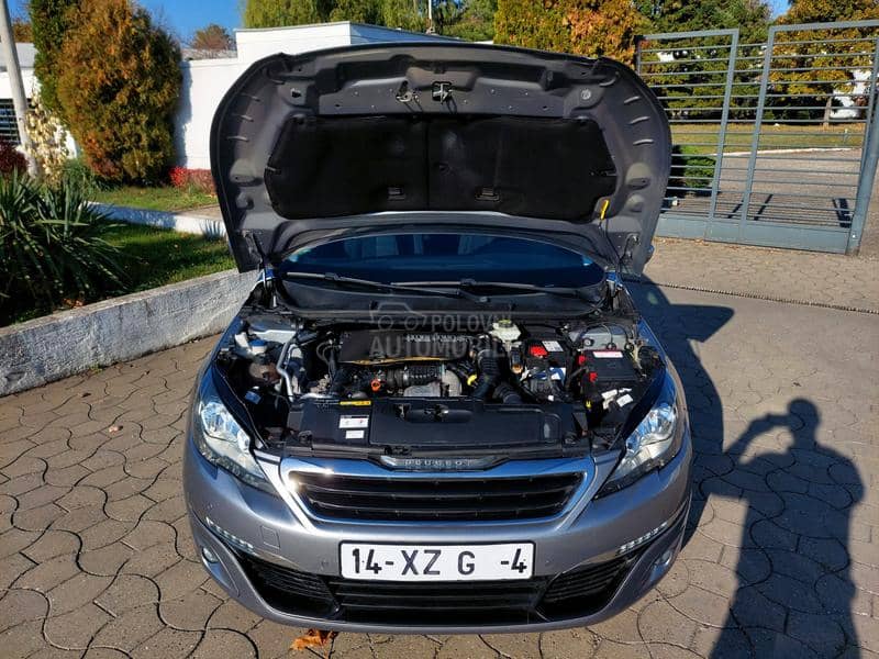 Peugeot 308 1.6 LED/KAM/PANO