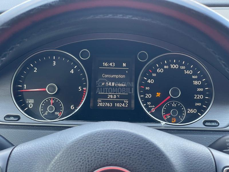 Volkswagen Passat B7 