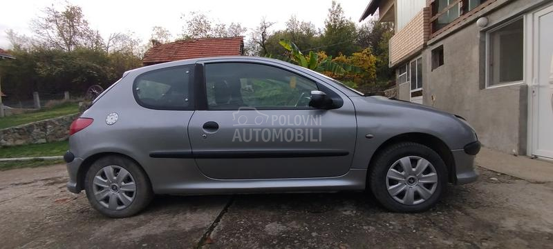 Peugeot 206 