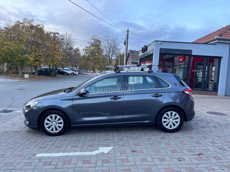 Hyundai i30 1.4 MPI GLS