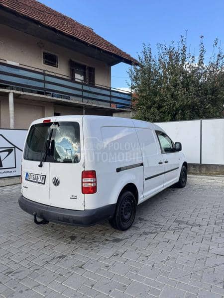 Volkswagen Caddy Maxi 1.6 tdi bluemotion