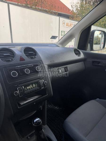 Volkswagen Caddy Maxi 1.6 tdi bluemotion