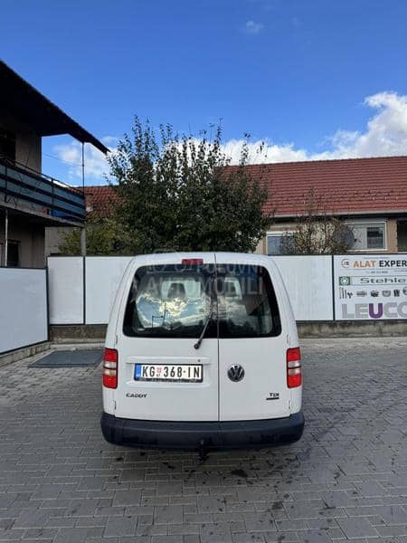 Volkswagen Caddy Maxi 1.6 tdi bluemotion