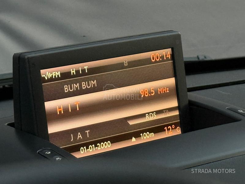 Peugeot 3008 1.6 E HDI NAVY PANO