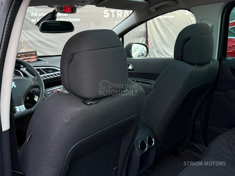 Peugeot 3008 1.6 E HDI NAVY PANO