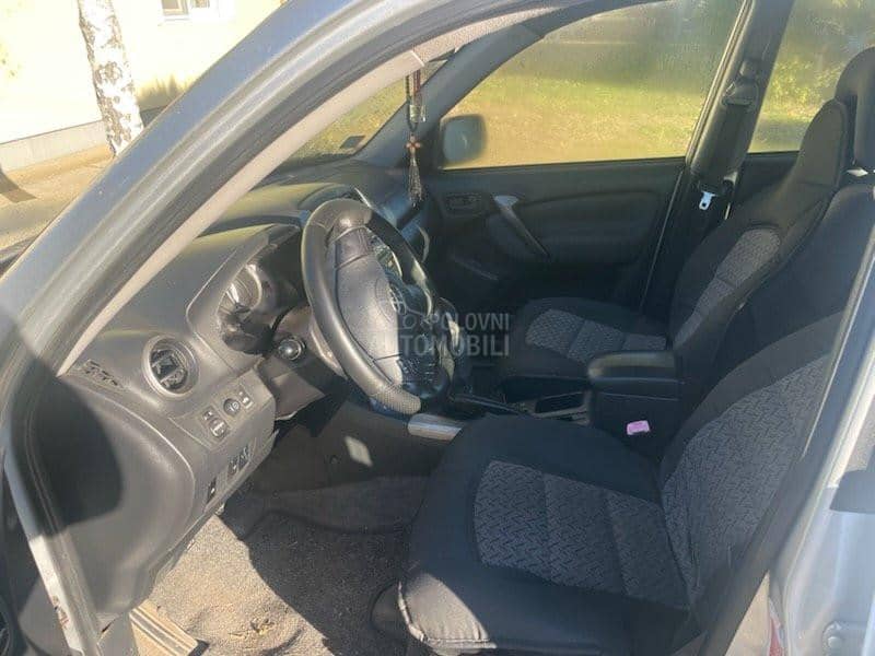 Toyota RAV 4 