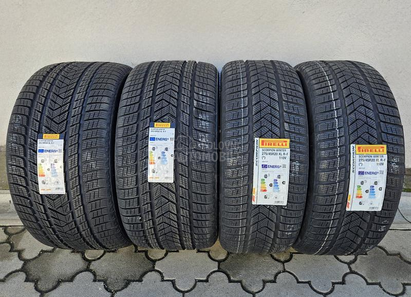 Pirelli 305/40 R20 Zimska