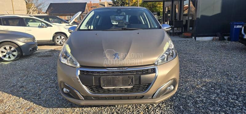 Peugeot 208 1.6 hdi gt line