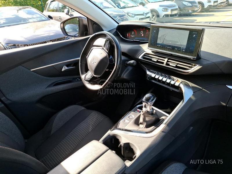 Peugeot 3008 1.5 BlueHDi130 Busin