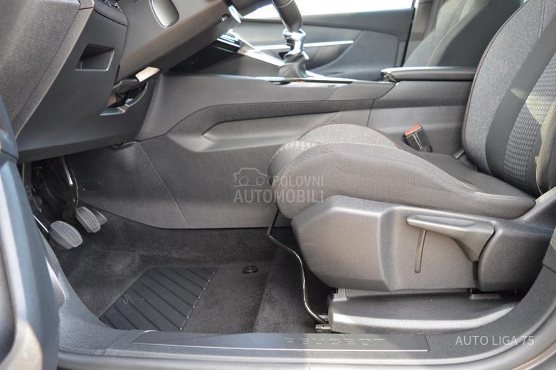 Peugeot 3008 1.5 BlueHDi130 Busin