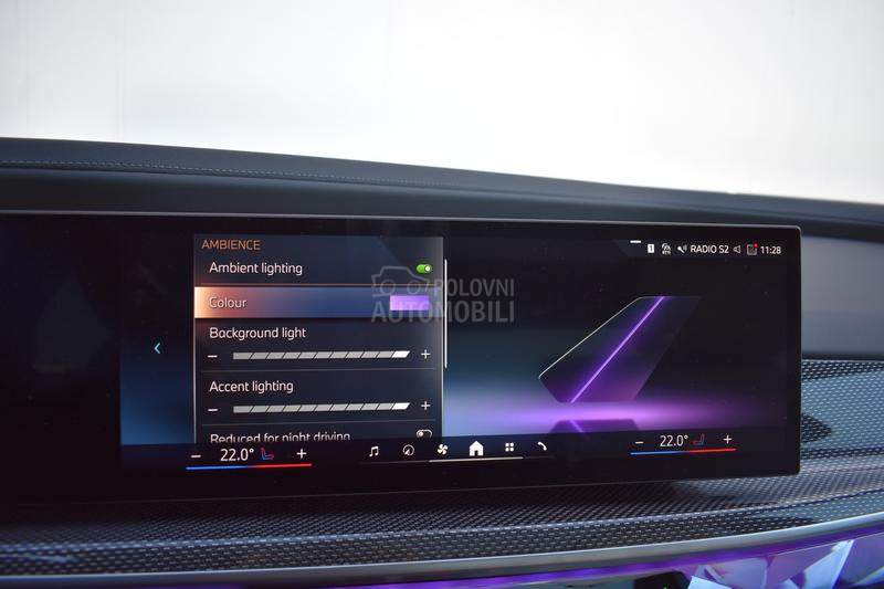 BMW 750 e xDrive M paket