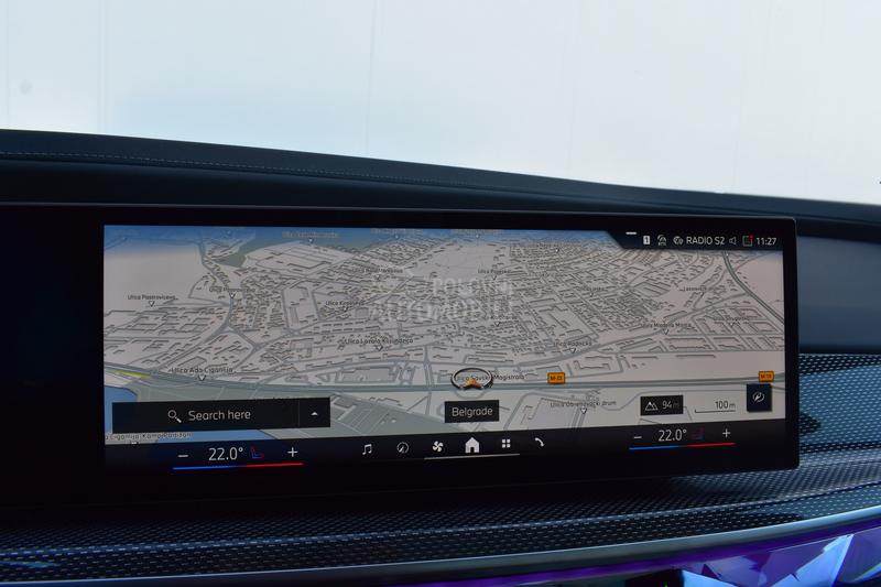 BMW 750 e xDrive M paket