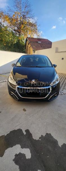 Peugeot 208 1.6 HDi ALLURE