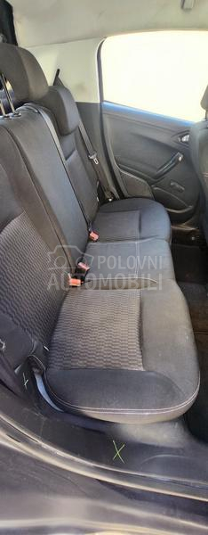 Peugeot 208 1.6 HDi ALLURE