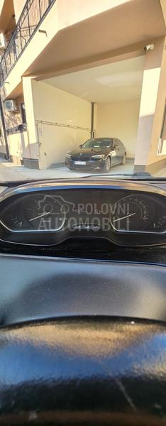 Peugeot 208 1.6 HDi ALLURE