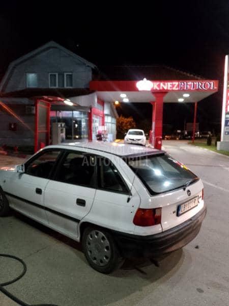 Opel Astra F 1.4i
