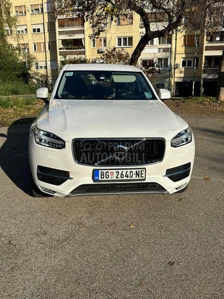Volvo XC90 