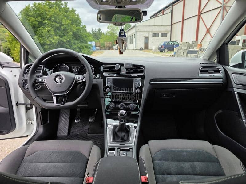 Volkswagen Golf 7 