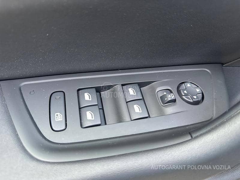 Peugeot 508 1.2 ALLURE AT