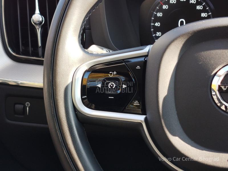 Volvo XC60 B4 AWD INSCRIPTION