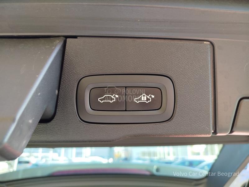 Volvo XC60 B4 AWD INSCRIPTION