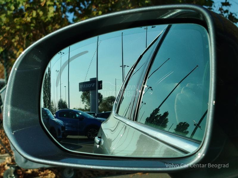 Volvo XC60 B4 AWD INSCRIPTION