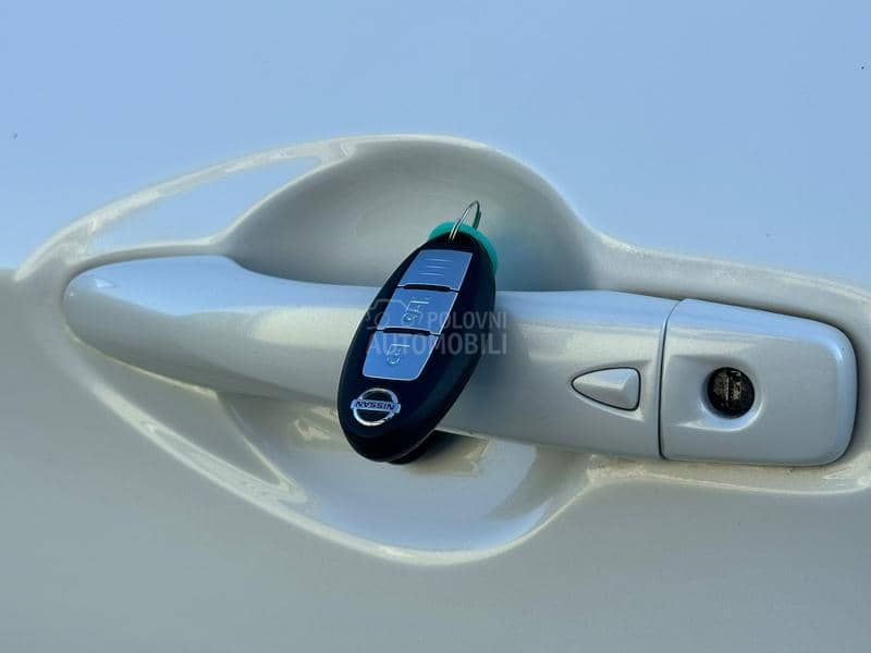 Nissan Qashqai TEKNA/PANO/360