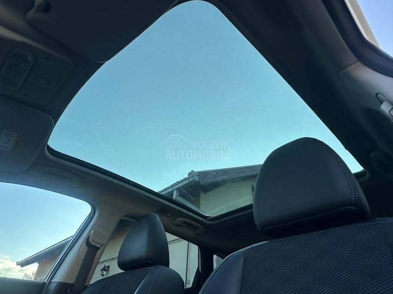 Nissan Qashqai TEKNA/PANO/360