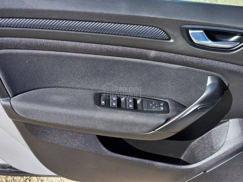 Renault Megane 1.3 TCE GRANDCOUPE