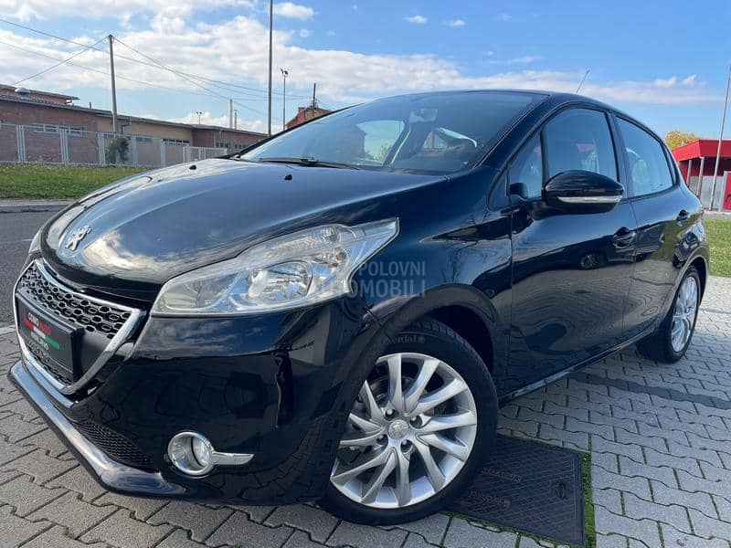 Peugeot 208 1.4hdi allure NOV