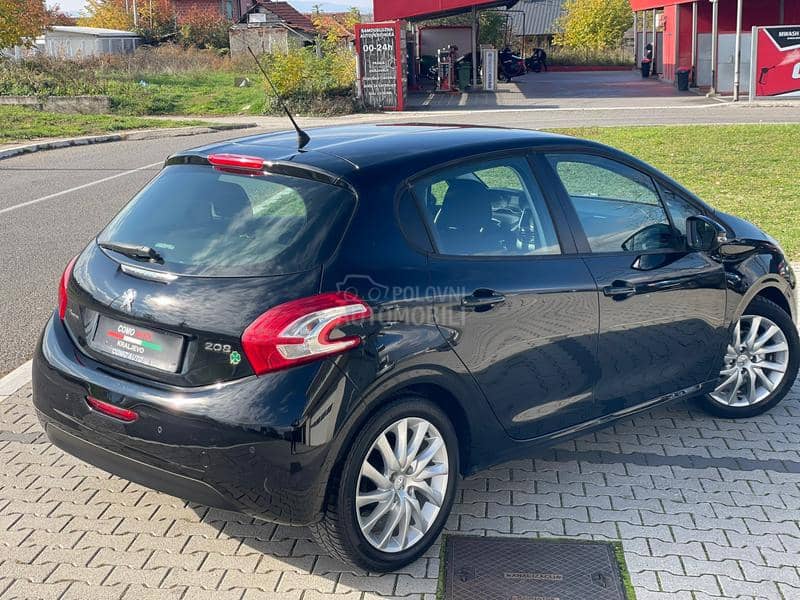 Peugeot 208 1.4hdi allure NOV