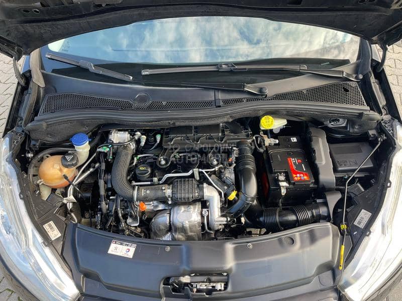 Peugeot 208 1.4hdi allure NOV