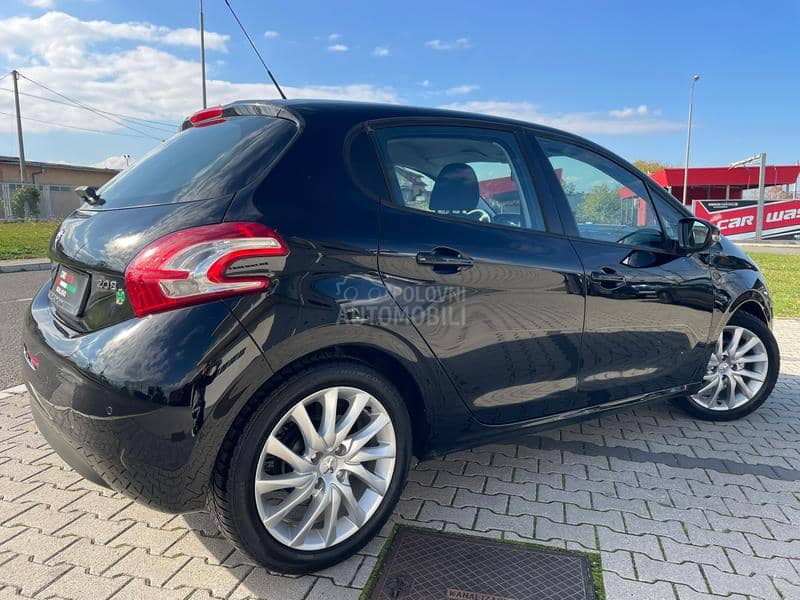 Peugeot 208 1.4hdi allure NOV