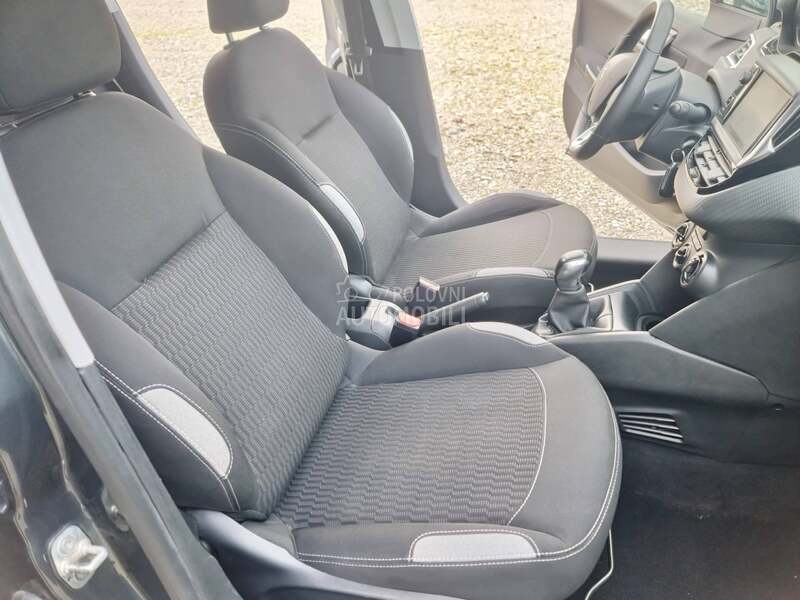 Peugeot 208 1.2 PURETECH