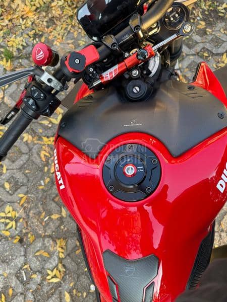Ducati Streetfighter V4 Akrap