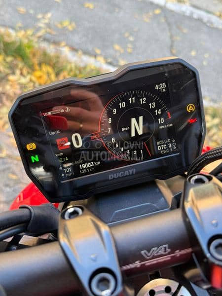 Ducati Streetfighter V4 Akrap