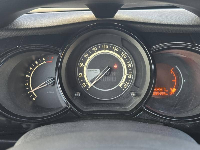 Citroen C3 1.0 vti Attraction