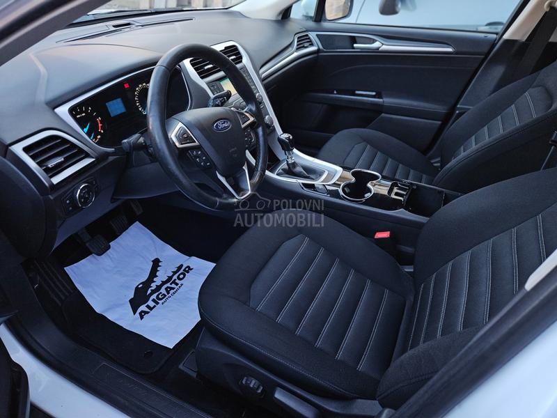 Ford Mondeo 1.5 TREND