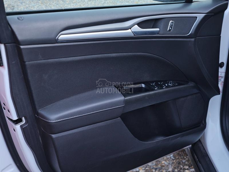 Ford Mondeo 1.5 TREND