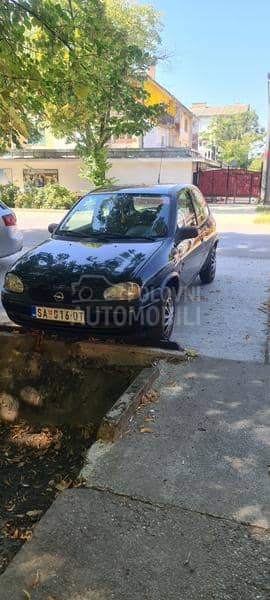 Opel Corsa B 1.0