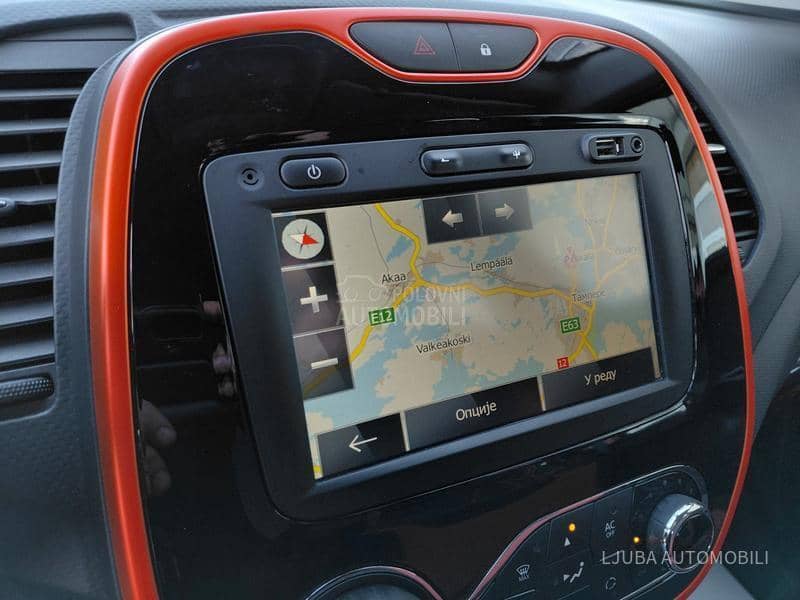 Renault Captur 0.9 TCE INTENSE