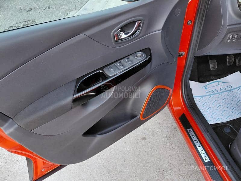 Renault Captur 0.9 TCE INTENSE