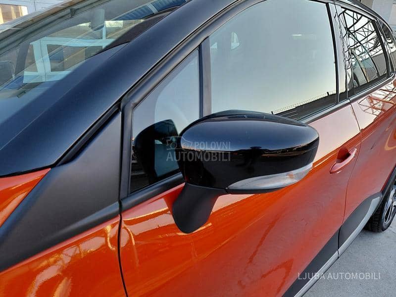 Renault Captur 0.9 TCE INTENSE